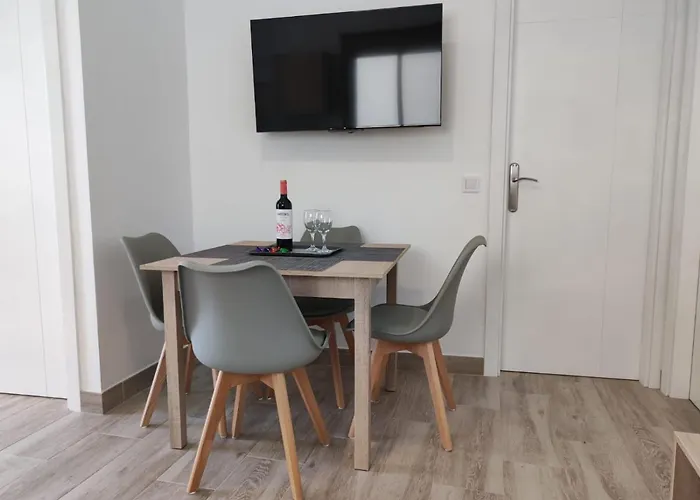 Casa Piramide 2. Terraza Wifi Y Parking Privado